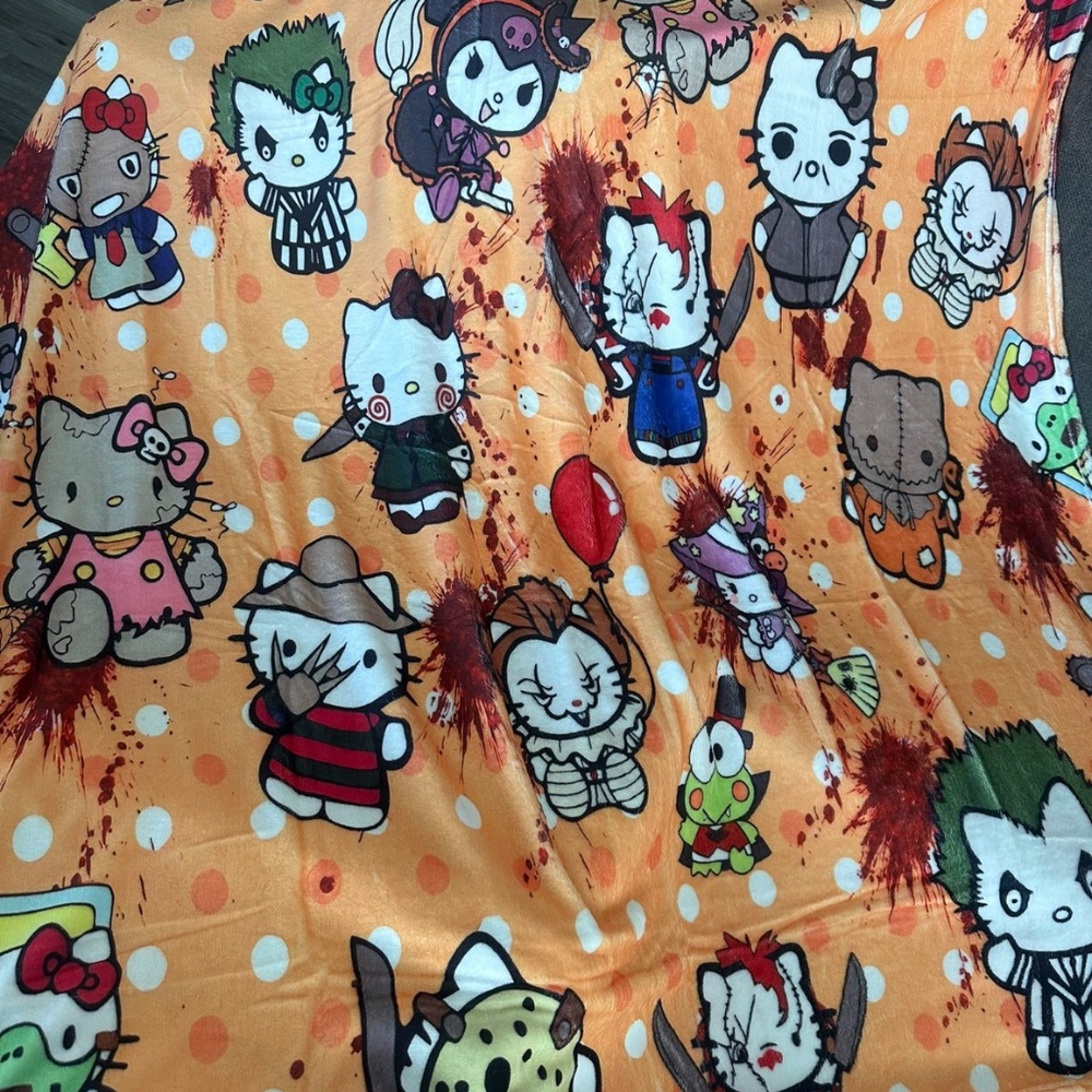 HELLO KITTY HALLOWEEN BLANKET